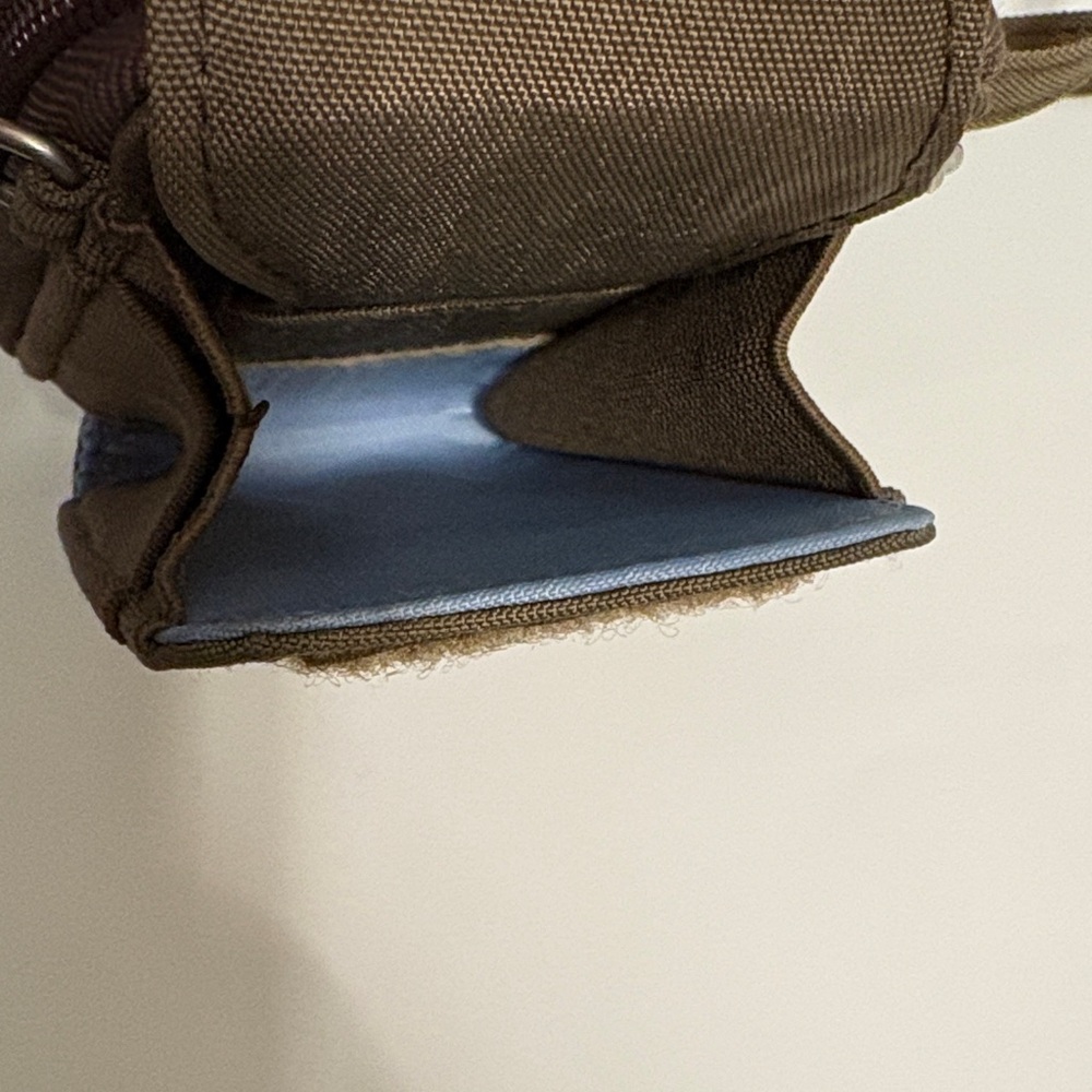 🔥VINTAGE🔥Baggallini Crossbody Wallet - Picture 2 of 5